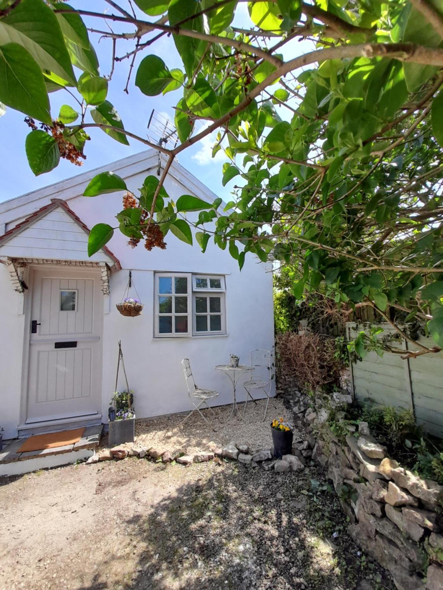 My Little Studio Farmborough Dış mekan fotoğraf